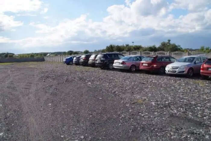 Parking GALAX Pyrzowice - parking lotnisko Katowice Parking GALAX Pyrzowice - parking przy lotnisku Katowice KTW