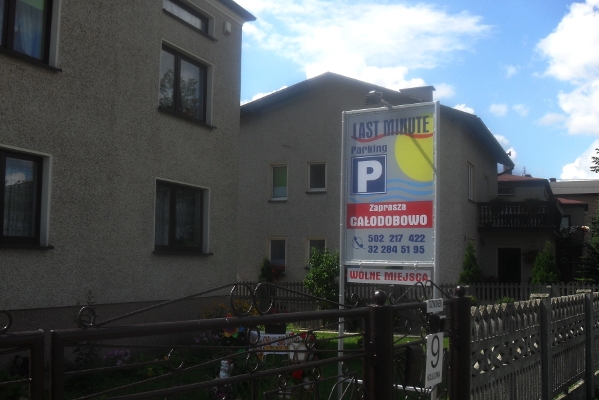 Parking Last Minute - lotnisko Katowice-Pyrzowice (KTW) - zdjęcie 2