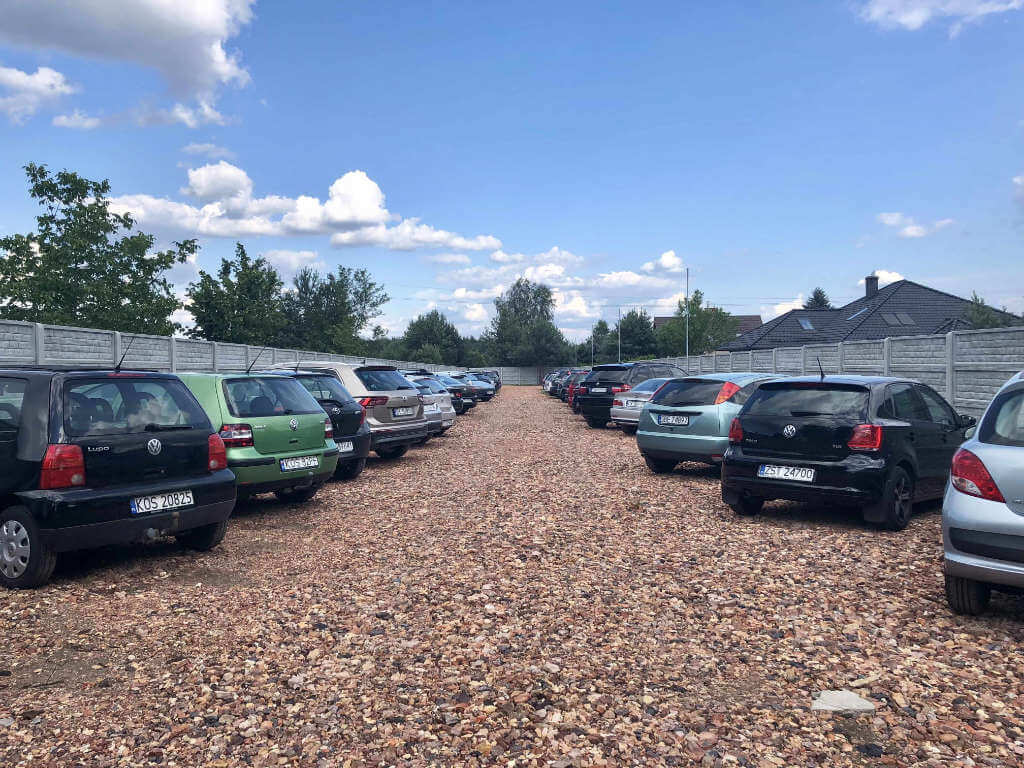 Parking Na Wylocie - lotnisko Katowice-Pyrzowice (KTW) - zdjęcie 2