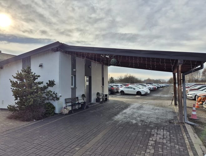 Parking BOSS Pyrzowice - parking blisko lotniska Katowice KTW