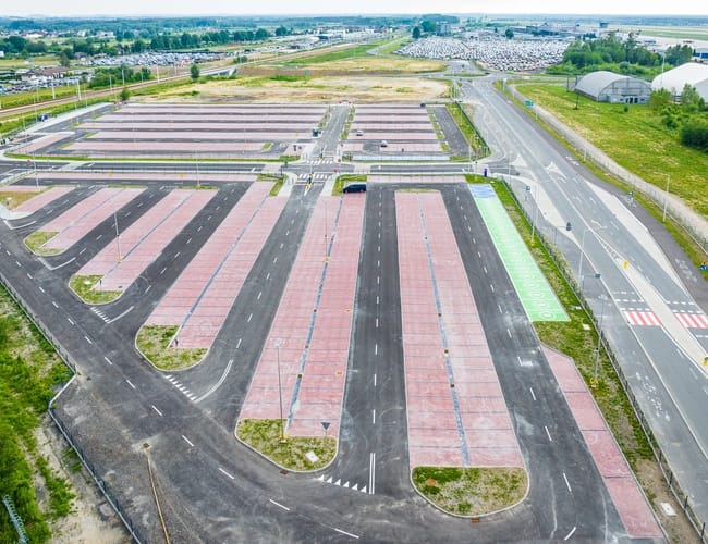 Oficjalny Parking P4 - lotnisko Katowice-Pyrzowice (KTW) - zdjęcie 6