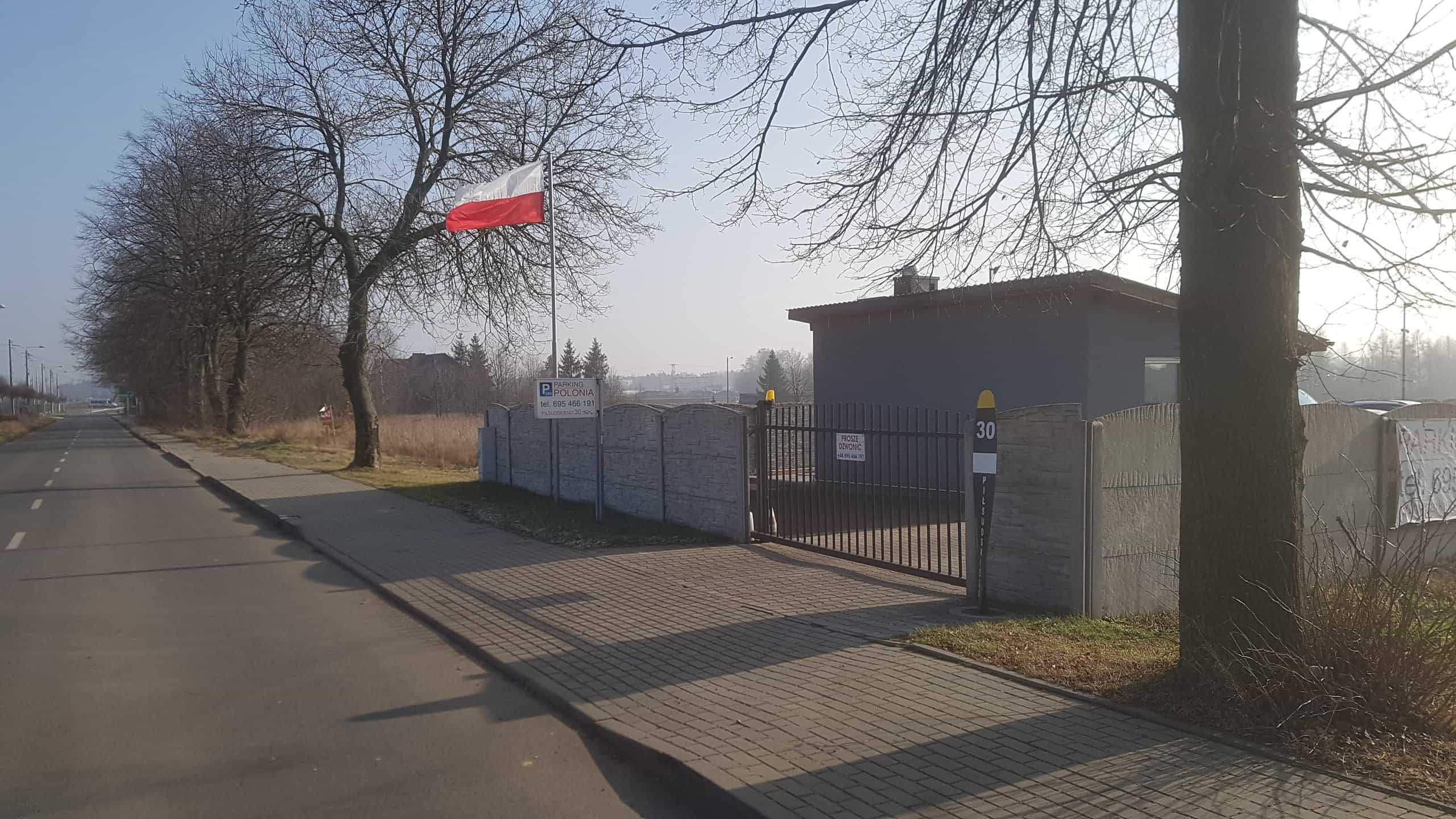 Zdjecie nr 4 parkingu Polonia przy lotnisku Katowice-Pyrzowice