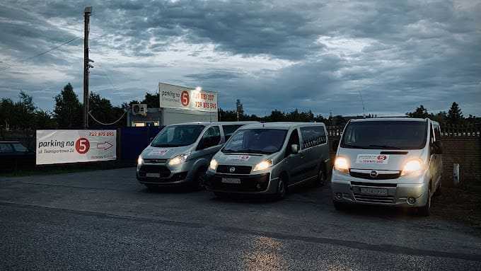 Zdjecie nr 2 parkingu Parking na 5 przy lotnisku Katowice-Pyrzowice