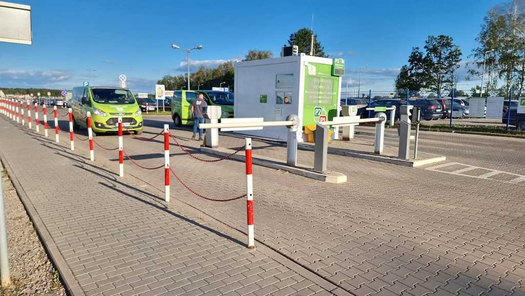 Zdjecie Oficjalny Parking P2 Pyrzowice przy lotnisku Katowice Pyrzowice