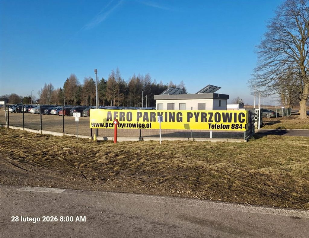 Aero Parking - parking lotnisko Katowice-Pyrzowice (KTW) - zdjęcie 7