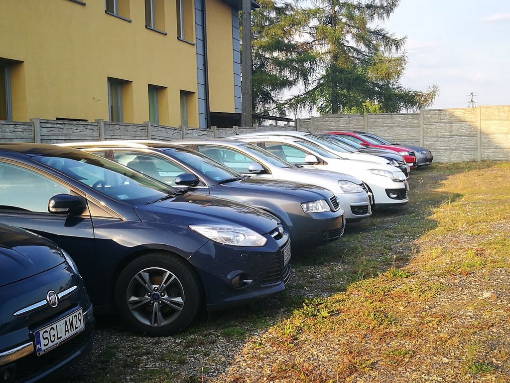 Parking 44 - plac postojowy - lotnisko Katowice-Pyrzowice (KTW)