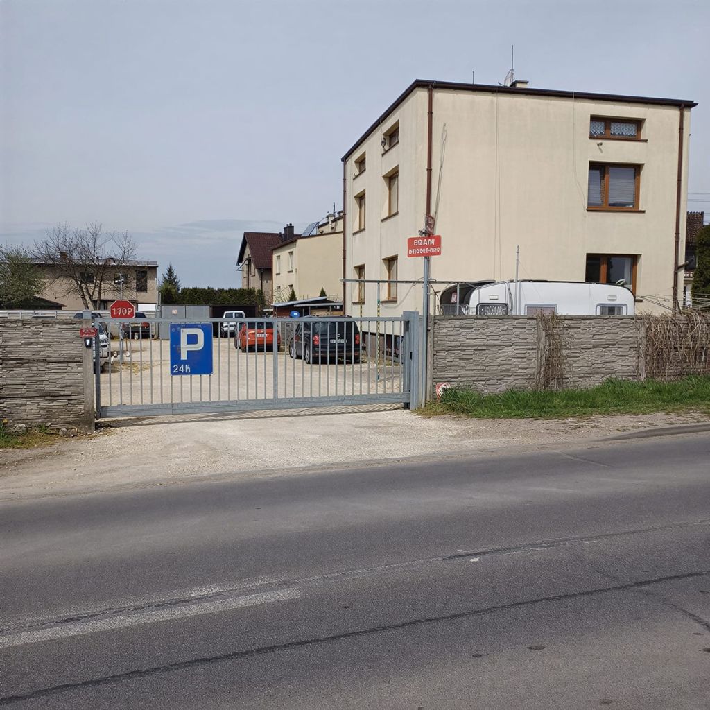 Parking EDAM - lotnisko Katowice-Pyrzowice (KTW) - zdjęcie 2