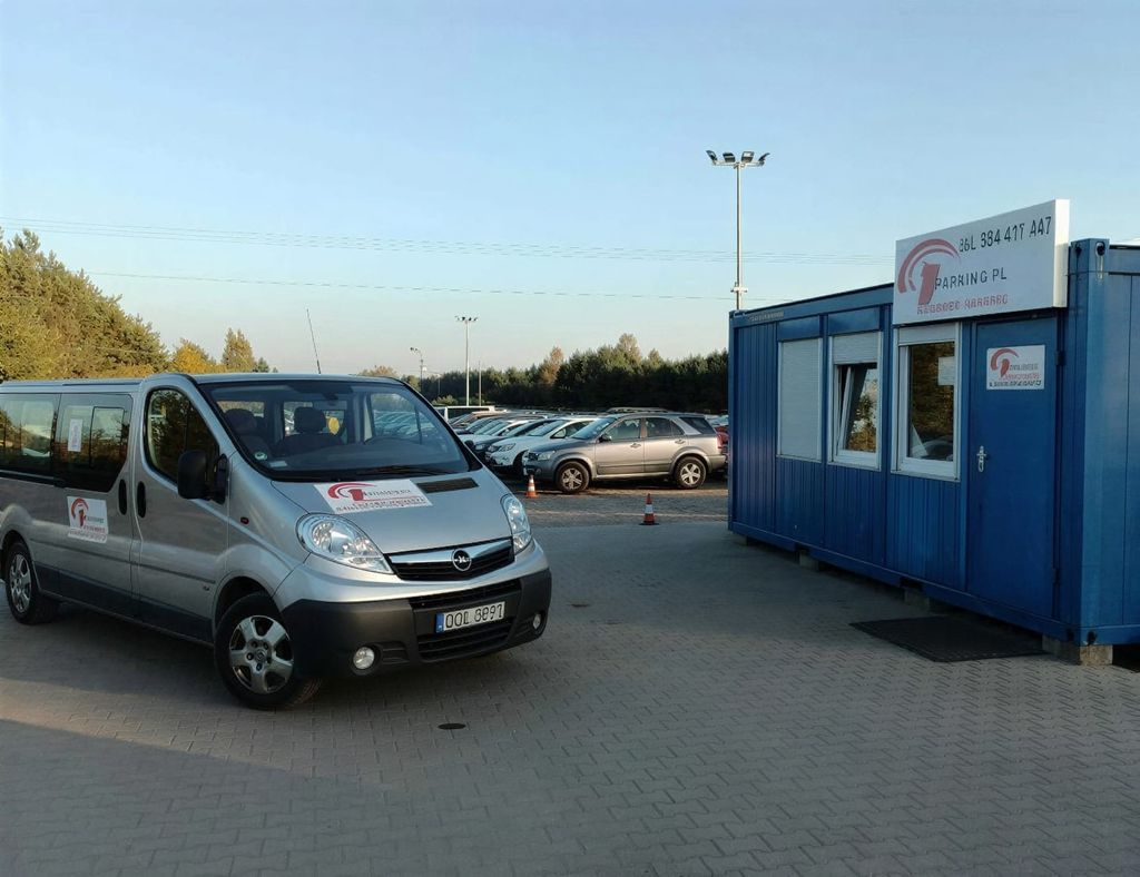 Pierwszy Parking - lotnisko Katowice-Pyrzowice (KTW) - zdjęcie 5