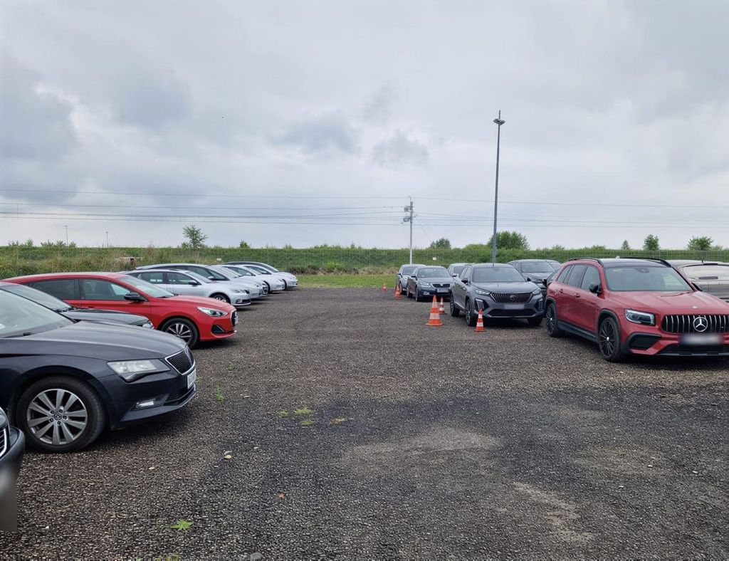 Prime Parking - lotnisko Katowice-Pyrzowice (KTW) - zdjęcie 5
