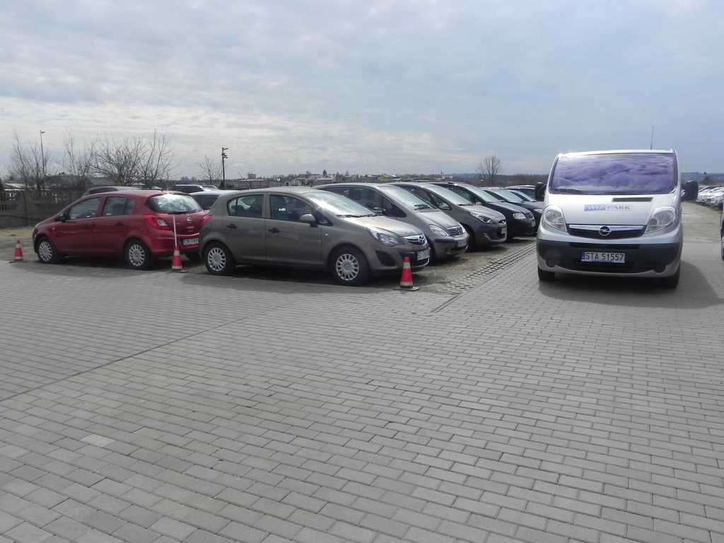 Zdjecie parkingu WIZ-Park przy lotnisku Katowice-Pyrzowice