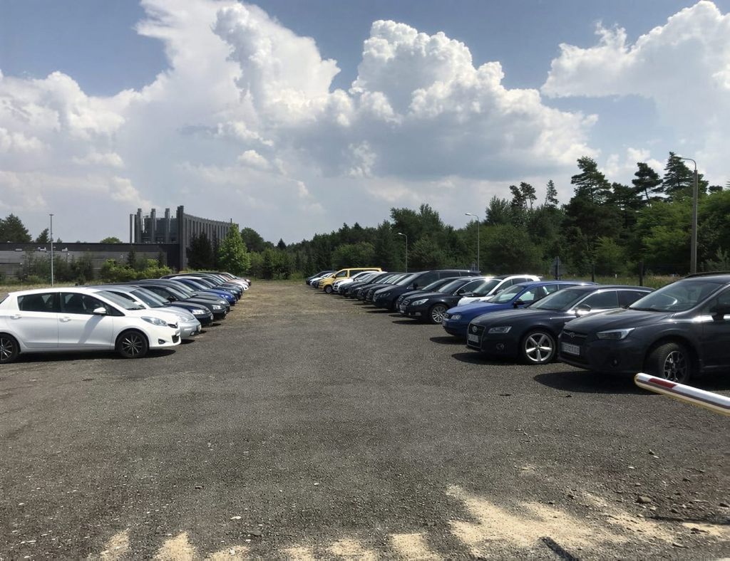 Parking LOT 24 - lotnisko Katowice-Pyrzowice (KTW) - zdjęcie 2