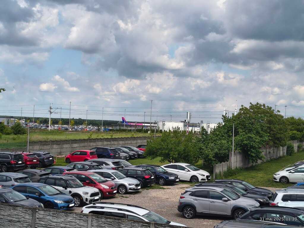 Parking Place - lotnisko Katowice-Pyrzowice (KTW) - zdjęcie parkingu